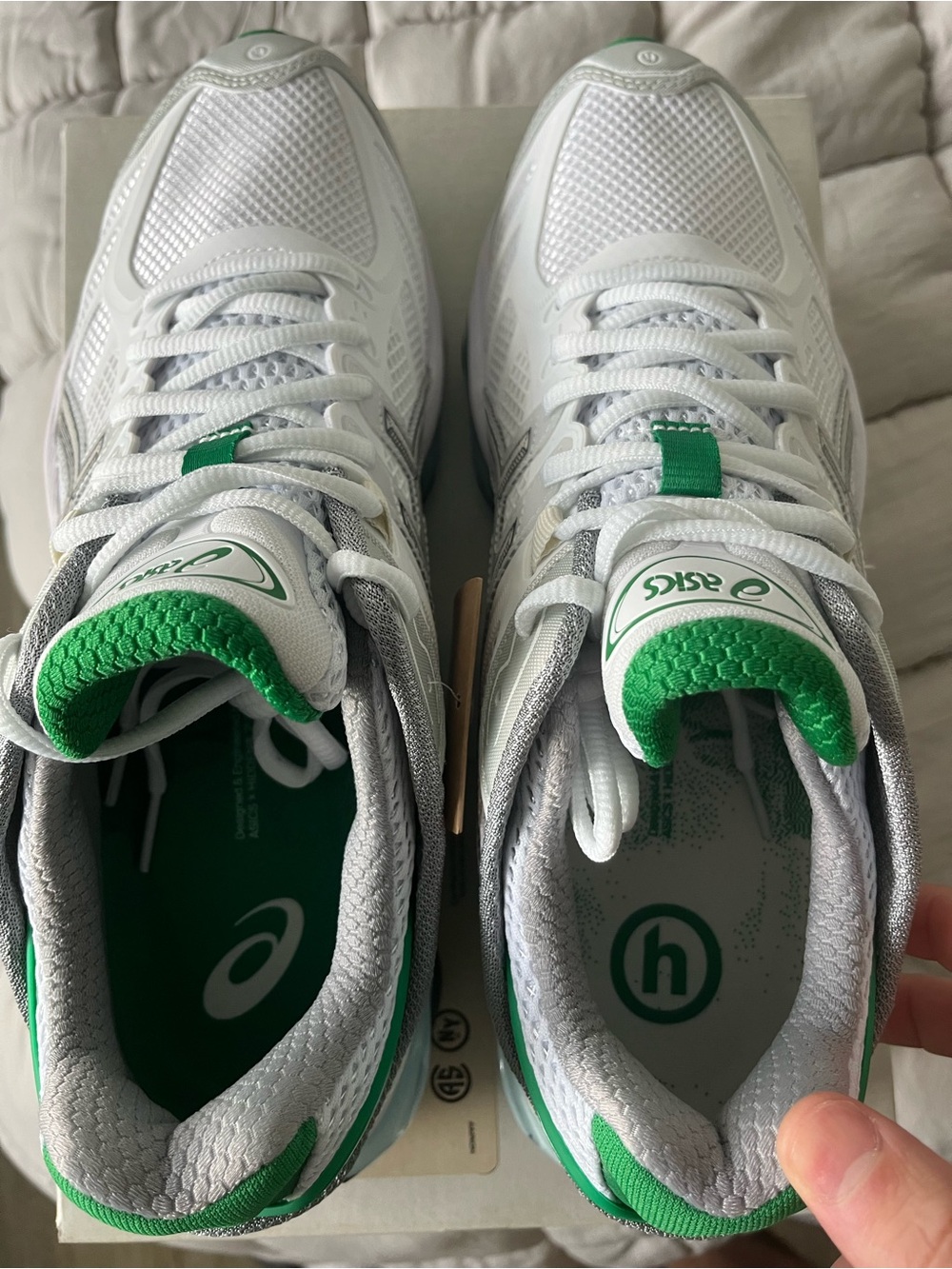 Hidden NY Asics Gel Kinetic 2.0 - Picture 3 of 4